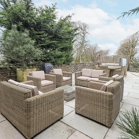 Casa de Férias Yew *